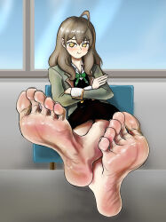 1girl absurdres barefoot blush brown_hair crossed_arms feet highres lei_abu long_hair looking_at_viewer mariya_mikhailovna_kujou soles toes tokidoki_bosotto_roshia-go_de_dereru_tonari_no_alya-san yellow_eyes