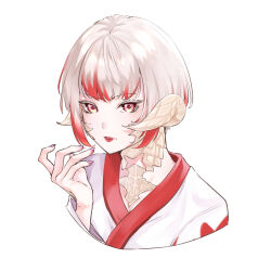 1girl au_ra blonde_hair final_fantasy final_fantasy_xiv fingernails forward-facing_horns hand_up highres horns liz_gray looking_at_viewer monster_girl multicolored_hair nail_polish pink_nails portrait red_eyes scales solo streaked_hair warrior_of_light_(ff14)