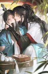 2boys bamboo black_hair black_hanfu blue_hanfu chinese_clothes closed_eyes commentary covering_own_mouth cup english_commentary facial_mark folded_fan folding_fan forehead_mark green_eyes hand_fan hand_on_another&#039;s_arm hanfu high_ponytail highres holding holding_another&#039;s_hair holding_fan lattice long_hair long_sleeves looking_ahead lunchbox luo_binghe male_focus mors_gn multiple_boys o-ring pants ponytail renzha_fanpai_zijiu_xitong ribbon ribboned_xiao_guan robe shen_qingqiu sitting smile table tassel teapot topknot white_pants white_ribbon white_robe wide_sleeves xiao_guan_(headdress) yaoi zuiyin