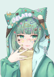 Rule 34 | 1girl, animal ears, animal hood, animification, cat ears, cat hood, decora, duffy and friends, gelatoni, genderswap, highres, hime cut, hiroha (hiro pon ta), hood, hood up, humanization, looking at viewer, personification, shirt, short hair, simple background, smile, solo