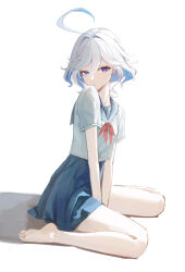 absurdres ahoge barefoot blue_hair breasts collared_shirt furina_(genshin_impact) genshin_impact haimaotuanzi highres huge_ahoge looking_at_viewer medium_hair multicolored_hair neckerchief pleated_skirt red_neckerchief sailor_collar school_uniform serafuku shirt short_sleeves sitting skirt small_breasts toes wariza white_background white_hair white_shirt