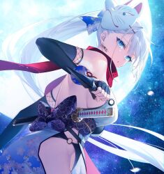 1girl back_bow black_bow black_gloves blue_bow blue_eyes bow character_request fingerless_gloves fox_mask gloves grey_hair hair_bow highres holding holding_kunai holding_weapon kunai long_hair mask mask_on_head ninja o-ring ponytail second-party_source seiken_gakuin_no_maken_tsukai sheath sheathed solo toosaka_asagi weapon