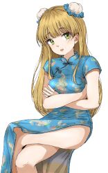 1girl blonde_hair blue_dress blush breasts bun_cover china_dress chinese_clothes crossed_arms crossed_legs double_bun dress gatsby_ssl green_eyes hair_bun highres idolmaster idolmaster_cinderella_girls jougasaki_rika long_hair looking_at_viewer open_mouth simple_background sitting small_breasts solo white_background