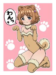 1girl animal_ears animal_hands blue_eyes blush breasts brown_gloves brown_hair brown_leotard brown_thighhighs covered_navel dog_ears dog_tail elbow_gloves fake_animal_ears fake_tail fur-trimmed_gloves fur-trimmed_leotard fur-trimmed_thighhighs fur_trim girls_und_panzer gloves hair_ornament hairpin leotard looking_at_viewer parted_lips paw_gloves paw_pose paw_print paw_print_background paw_socks pink_background short_hair simple_background small_breasts smile tail takahashi_kurage thighhighs translation_request yuuko_(girls_und_panzer)