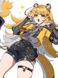 1girl animal_ear_fluff animal_ears black_shorts blonde_hair colored_inner_hair commentary cowboy_shot gloves green_eyes highres jacket ju_fufu long_hair looking_at_viewer multicolored_hair open_mouth shirt shorts smile solo tail tiger_ears tiger_girl tiger_tail user_cgzt5545 zenless_zone_zero