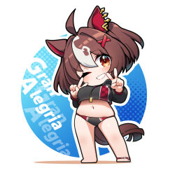 1girl ahoge animal_ears barefoot bikini black_bikini brown_hair character_name chibi chibi_only commentary_request double_v full_body gran_alegria_(umamusume) grin hair_ornament highres horse_ears horse_girl horse_tail multicolored_hair navel one_eye_closed orange_eyes outline short_hair smile solo standing streaked_hair swimsuit tail two-tone_hair umamusume v warashi white_hair white_outline x_hair_ornament