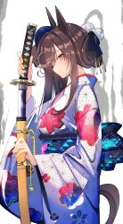 1girl absurdres animal_ears bow brown_hair hair_ornament hair_over_one_eye hashtag-only_commentary hat highres holding holding_sword holding_weapon horse_ears horse_girl horse_tail japanese_clothes katana kimono long_hair long_sleeves pink_eyes print_kimono purple_eyes rice_shower_(umamusume) sheath sheathed smile solo sword tail tilted_headwear umamusume unsheathing weapon wide_sleeves yomean!