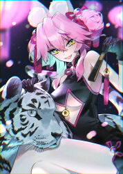 1girl absurdres animal animal_ear_fluff animal_ears bare_shoulders black_dress black_gloves china_dress chinese_clothes clothing_cutout commentary_request crossed_legs dress fang fate/grand_order fate_(series) fox_ears fox_girl gloves hair_between_eyes hand_fan highres holding holding_fan koyanskaya_(chinese_lostbelt_outfit)_(fate) koyanskaya_(fate) long_hair looking_at_viewer official_alternate_costume open_mouth pink_hair sitting skin_fang sleeveless sleeveless_dress smile tamamo_(fate) tiger urito010 white_tiger yellow_eyes