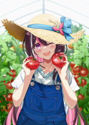 1girl absurdres azki_(hololive) black_hair blue_overalls colored_inner_hair food hair_ornament hat highres holding holding_food holding_vegetable hololive long_hair looking_at_viewer multicolored_hair one_eye_closed outdoors overalls pink_eyes pink_hair purple_eyes shara_(syara_so_ju) shirt smile solo straw_hat streaked_hair tomato vegetable virtual_youtuber white_shirt