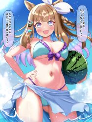 1girl :d almond_eye_(umamusume) animal_ears aqua_bikini bikini blue_eyes blue_hair blue_sky blush braid breasts brown_hair cloud commentary_request day food fruit hand_on_own_hip highres holding holding_food holding_fruit horse_ears horse_girl horse_tail large_breasts looking_at_viewer multicolored_hair navel ocean open_mouth peruninjin pink_hair single_braid sky smile solo speech_bubble summer swimsuit tail translation_request umamusume watermelon