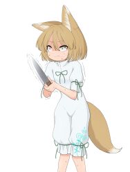 1girl absurdres animal_ears asakura_haru blonde_hair breasts closed_mouth commentary commentary_request constricted_pupils fox_ears fox_girl fox_tail green_ribbon hair_between_eyes hair_in_own_mouth highres holding holding_knife knees_together_feet_apart knife kudamaki_tsukasa ribbon romper scared short_hair short_sleeves sleeve_ribbon small_breasts solo standing sweat tail touhou trembling white_background white_romper yellow_eyes