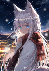1girl amatsuki_rei animal_ears blue_eyes braid breath city_lights cityscape fang fox_ears fox_girl fox_tail half_up_braid highres long_hair long_sleeves looking_at_viewer night night_sky original parted_lips plaid_clothes plaid_scarf scarf sky star_(sky) starry_sky sweater tail white_hair white_sweater