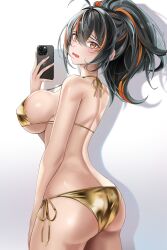 1girl absurdres alternate_costume ass bikini black_hair blush breasts cellphone commentary cowboy_shot from_behind gold_bikini highres holding holding_phone iphone large_breasts looking_at_viewer looking_back median_furrow multicolored_hair phone ponytail red_eyes red_hair saraz selfie shadow side-tie_bikini_bottom smartphone solo streaked_hair swimsuit wavy_mouth white_background zenless_zone_zero zhu_yuan