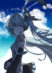 1girl bare_shoulders black_skirt breasts green_eyes green_hair green_necktie hair_between_eyes hatsune_miku highres long_hair necktie ria_art_game shirt skirt small_breasts solo twintails vocaloid white_shirt