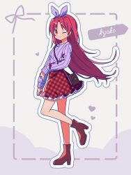 1girl ;) absurdres blush boots bow_hairband brown_boots character_name closed_mouth commentary_request frilled_skirt frills full_body grey_background hairband high_heel_boots high_heels highres long_hair long_sleeves looking_at_viewer mahou_shoujo_madoka_magica mahou_shoujo_madoka_magica_(anime) one_eye_closed outline parted_bangs plaid_clothes plaid_skirt purple_hairband purple_sweater red_eyes red_hair red_skirt ruru_(rurumagi) sakura_kyoko skirt smile solo standing standing_on_one_leg sweater white_outline