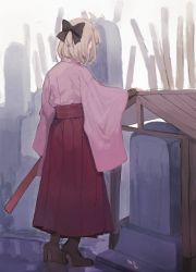 1girl ahoge black_bow blonde_hair boots bow brown_boots commentary_request fate/grand_order fate_(series) from_behind grave graveyard hair_bow hakama hakama_skirt half_updo high_heel_boots high_heels highres japanese_clothes kimono koha-ace long_sleeves meiji_schoolgirl_uniform okita_souji_(fate) okita_souji_(koha-ace) pink_kimono sheath skirt solo tombstone wide_sleeves yurumawari