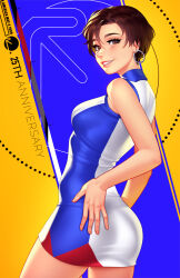 1999 1girl anniversary brown_eyes brown_hair commentary dated dress earrings english_commentary english_text hoop_earrings jewelry logo nagase_reiko r4:_ridge_racer_type_4 race_queen ridge_racer short_hair sleeveless sleeveless_dress smile solo tsuaii