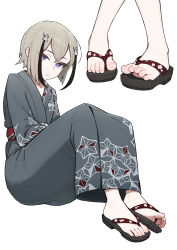 1boy absurdres black_hair closed_mouth collarbone crossdressing crossed_bangs double-parted_bangs eyelashes feet foot_focus full_body geta grey_kimono hair_between_eyes highres hyuuga_masamune japanese_clothes kimono knees_up lan_mao_akko looking_at_viewer male_focus multicolored_hair multiple_views obi purple_eyes sandals sash short_hair simple_background streaked_hair toenails toes touken_ranbu white_background