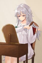 1girl alternate_costume blue_eyes bow braid brushing_hair brushing_own_hair chair chinese_commentary chunjiu collarbone commentary_request green_bow grey_hair grey_pajamas hair_bow highres izayoi_sakuya long_sleeves mirror on_chair pajamas sitting sleepwear solo touhou twin_braids