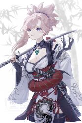 1girl blue_eyes breasts cleavage closed_mouth earrings fate/samurai_remnant fate_(series) highres holding holding_sword holding_weapon japanese_clothes jewelry katana kimono looking_at_viewer magatama medium_breasts miyamoto_musashi_(fate) miyamoto_musashi_(woman_of_niten_ichiryuu)_(fate) obi official_alternate_costume pelvic_curtain pink_hair sash simple_background smile solo suwa_(swk_kkk) sword thighhighs weapon white_background white_kimono