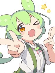 &gt;_o 1girl ;d animal_ears blush commentary_request double-parted_bangs double_v green_hair highres long_hair looking_at_viewer neck_ribbon niyane one_eye_closed open_mouth orange_eyes outstretched_arm pea_pod pink_ribbon ponytail ribbon shirt short_sleeves simple_background smile solo star_(symbol) suspenders v voicevox white_background white_shirt zundamon
