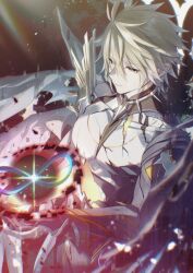 1boy absurdres alternate_form asymmetrical_wings bare_pectorals black_shirt black_wings blonde_hair commentary_request cracked_skin hair_between_eyes halo halo_behind_head highres honkai:_star_rail honkai_(series) infinity_symbol male_focus material_growth null42 pectorals phainon_(honkai:_star_rail) phainon_(khaslana)_(honkai:_star_rail) shirt short_hair solo torn_clothes torn_shirt wings yellow_blood yellow_eyes yellow_wings
