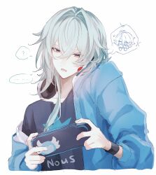 2boys anaxa_(honkai:_star_rail) aqua_hair black_shirt blue_eyes blue_jacket casual fz7047 hair_between_eyes handheld_game_console highres holding holding_handheld_game_console honkai:_star_rail honkai_(series) jacket male_focus multiple_boys open_mouth phainon_(honkai:_star_rail) pink_pupils shirt simple_background solo_focus upper_body white_background