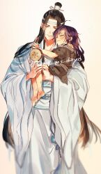 2boys aged_down ahoge alternate_costume alternate_hairstyle barefoot black_hair blurry blurry_foreground blush brown_robe carrying carrying_person child child_carry chinese_clothes closed_eyes dirty dirty_clothes dirty_face dirty_feet eyelashes hanfu headband highres holding holding_toy implied_yaoi lan_wangji light_particles long_hair long_sleeves looking_at_another male_focus mg_ms_dayo modao_zushi multiple_boys rattle_drum robe short_sleeves simple_background smile standing tassel topknot torn_clothes toy twitter_username very_long_hair wei_wuxian white_hanfu white_headband white_robe wide_sleeves xiao_guan_(headdress) yaopei yellow_eyes