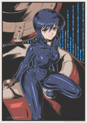 Rule 34 | 1girl, absurdres, blue bodysuit, blue hair, bodysuit, breasts, breasts apart, brown gloves, closed mouth, fingerless gloves, ghost in the shell, gloves, hair between eyes, highres, kusanagi motoko, looking at viewer, medium breasts, red eyes, short hair, skin tight, solo, straight hair, tyanoki