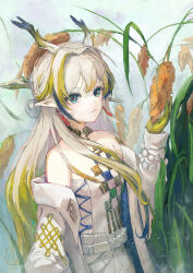 1girl absurdres arknights bare_shoulders bead_necklace beads breasts brooch closed_mouth dragon_girl dragon_horns earrings eastern_dragon_horns green_eyes hair_between_eyes highres horns jewelry karenncat long_hair long_sleeves medium_breasts necklace pointy_ears shu_(arknights) smile solo strapless tassel tassel_earrings tube_top white_hair white_tube_top