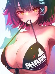 1girl bare_shoulders bikini black_bikini black_hair breasts cleavage colored_inner_hair ellen_joe fang hige_qr highres large_breasts looking_at_viewer multicolored_hair orange_eyes razor_blade_hair_ornament short_hair swimsuit upper_body zenless_zone_zero