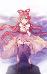 1girl breasts female_focus full_body gradient_background magi_the_labyrinth_of_magic mamemix solo white_background