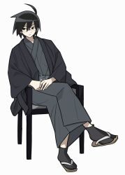 1boy ahoge black_hair black_haori black_kimono black_socks chair closed_mouth commentary_request crossed_legs full_body geta glasses green_eyes hair_between_eyes haori highres itoshiki_nozomu japanese_clothes kimono magusagari male_focus own_hands_together sayonara_zetsubou_sensei sideways_glance simple_background sitting socks solo white_background