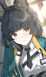 1girl animal_ear_fluff animal_ears arm_out_of_sleeve bibitapel black_necktie blunt_bangs blush closed_mouth fingerless_gloves fox_ears fox_girl gloves green_jacket highres hoshimi_miyabi jacket looking_at_viewer necktie red_eyes short_hair single_fingerless_glove solo zenless_zone_zero