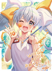 1girl absurdres ahoge anniversary blush bow dress earrings grey_eyes hair_bow highres jewelry long_hair looking_at_viewer madopen one_eye_closed open_mouth single_earring smile solo tama_(wixoss) teeth twintails upper_teeth_only very_long_hair white_dress white_hair wixoss yellow_bow