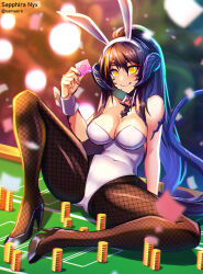 1girl au_ra black_hair black_shoes blush breasts casino character_name cleavage closed_mouth coin commission condom condom_wrapper covered_navel dragon_horns dragon_tail eyebrows_hidden_by_hair final_fantasy final_fantasy_xiv fishnet_pantyhose fishnets full_body glowing glowing_eyes high_heels highres holding holding_condom horns large_breasts leotard lips long_hair looking_at_viewer pantyhose pile_of_coins playboy_bunny ponytail samael_(5211) sapphira_nyx scales second-party_source shoes smile solo spread_legs stage_lights stiletto_heels tail very_long_hair warrior_of_light_(ff14) white_leotard yellow_eyes