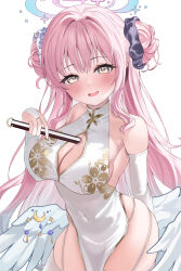 1girl absurdres angel_wings arm_behind_back bare_shoulders black_scrunchie blue_archive blush breasts bridal_gauntlets china_dress chinese_clothes cleavage commentary covered_navel double_bun dress feathered_wings flower hair_bun hair_flower hair_ornament hair_ribbon hair_scrunchie halo hand_fan highres holding holding_fan large_breasts long_hair looking_at_viewer low_wings mika_(blue_archive) open_mouth paper_fan pink_hair pink_halo purple_flower ribbon scrunchie side_slit simple_background skindentation smile solo starry_sky_print syuma thighhighs thighs white_background white_bridal_gauntlets white_dress white_ribbon white_thighhighs white_wings wings yellow_eyes