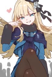 1girl beret black_hat blonde_hair blue_eyes blue_jacket breasts brown_pantyhose crossed_legs ebora fate/grand_order fate_(series) flower fur_collar grey_flower grey_rose grin hat highres jacket long_hair long_sleeves looking_at_viewer lord_el-melloi_ii_case_files pantyhose reines_el-melloi_archisorte rose small_breasts smile solo