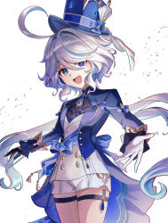 1girl :d absurdres ascot black_ascot blue_eyes blue_hat blue_jacket blue_streaks commentary_request cowboy_shot furina_(genshin_impact) genshin_impact hair_between_eyes hat heterochromia highres jacket looking_at_viewer multicolored_hair open_clothes open_jacket open_mouth purple_eyes rishaku_(user_cuwx8758) shirt short_hair shorts simple_background smile solo streaked_hair thigh_strap top_hat white_background white_hair white_shirt white_shorts