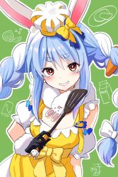 Rule 34 | 1girl, animal ears, apron, black gloves, blush, bow, braid, breasts, carrot hair ornament, chef hat, commentary request, detached sleeves, don-chan (usada pekora), food-themed background, food-themed hair ornament, fur-trimmed gloves, fur trim, gloves, green background, grin, hair between eyes, hair bow, hair ornament, hat, highres, hololive, kiritoma, long hair, looking at viewer, puffy short sleeves, puffy sleeves, rabbit-shaped pupils, rabbit ears, red eyes, short eyebrows, short sleeves, signature, small breasts, smile, solo, spatula, symbol-shaped pupils, thick eyebrows, twin braids, twintails, usada pekora, very long hair, virtual youtuber, white bow, white hat, white sleeves, yellow apron, yellow bow
