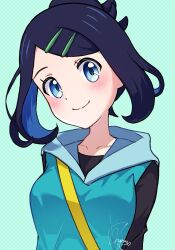 Rule 34 | 1girl, black hair, black shirt, blue eyes, blush, closed mouth, collarbone, commentary, eyelashes, green background, hair ornament, hairclip, happy, head tilt, hood, hood down, hooded vest, hoodie, liko (pokemon), meru merume603, nintendo, pokemon, pokemon (anime), pokemon horizons, shirt, signature, smile, solo, strap, swept bangs, upper body, vest