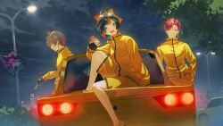 1girl 2boys black_hair blunt_bangs blunt_ends bow car choya_hanabi earrings facial_mark fagi_(kakikaki) fingerless_gloves flower_hairpin gloves grey_hair gun ha_yun hair_bow hands_in_pockets holding holding_gun holding_phone holding_weapon jacket jewelry knee_up lamppost motor_vehicle multicolored_hair multiple_boys neo-porte night nijisanji nijisanji_kr open_mouth parted_bangs phone ponytail red_hair shorts sitting streaked_hair tassel tassel_earrings tree virtual_youtuber vspo! weapon yagami_tsukumo yellow_jacket yellow_shorts
