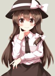 1girl alternate_hair_length alternate_hairstyle black_hat black_necktie black_skirt bow brown_eyes brown_hair closed_mouth collared_shirt commentary cowboy_shot grey_background hair_bow hand_on_own_chin hat hat_bow highres long_hair long_sleeves looking_at_viewer necktie ruu_(tksymkw) shirt simple_background skirt smile solo touhou usami_renko white_bow white_shirt