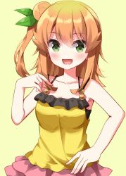 1girl :d bare_arms blush breasts camisole green_background green_eyes hair_bun hair_ornament hand_up highres hinatsuki_mikan leaf_hair_ornament looking_at_viewer machikado_mazoku medium_breasts medium_hair open_mouth orange_hair pink_skirt ruu_(tksymkw) simple_background skirt smile solo upper_body yellow_camisole