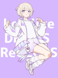 1girl banpen_(todoroki_hajime) blonde_hair blush choker full_body hololive hololive_dev_is ishida_aya jacket long_sleeves looking_at_viewer multicolored_hair purple_background purple_eyes purple_hair shirt short_hair shorts socks solo streaked_hair text_background todoroki_hajime todoroki_hajime_(1st_costume) two_side_up virtual_youtuber white_choker white_jacket white_shirt white_shorts white_sneakers white_socks