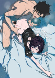 2boys anal black_hair black_shirt bottomless brown_eyes cum ejaculating_while_penetrated ejaculation facial_hair fetishist hair_ornament hairclip hand_on_another&#039;s_ass handjob_while_penetrated multiple_boys nude okabe_rintarou on_bed pubic_hair purple_eyes reach-around shirt short_hair skull_hair_ornament steins;gate trap urushibara_ruka yaoi