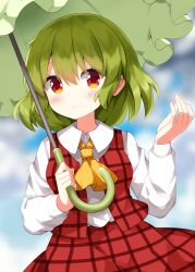 1girl ascot closed_mouth cloud collared_shirt commentary cowboy_shot day green_hair green_umbrella hair_between_eyes hand_up highres holding holding_umbrella kazami_yuuka long_sleeves outdoors plaid_clothes plaid_skirt plaid_vest red_eyes red_skirt red_vest ruu_(tksymkw) shirt short_hair skirt skirt_set solo touhou umbrella vest white_shirt yellow_ascot