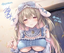1girl ayaginu_temari blonde_hair blue_bow bow breasts closed_mouth colored_inner_hair commission earrings frills hair_ornament hairpin highres indie_virtual_youtuber jewelry long_hair mitsuki_tsumi mole mole_under_eye multicolored_hair pink_hair plaid_bow purple_eyes second-party_source skeb_commission solo underboob upper_body white_sleeves