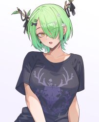 1girl absurdres black_bow bow breasts brown_eyes ceres_fauna collarbone eyes_visible_through_hair flower green_hair grey_background hair_bow hair_flower hair_ornament hair_over_one_eye hairclip highres hololive hololive_english large_breasts looking_at_viewer mole mole_under_eye nokaa_aru parallel_hairclips shirt short_hair short_sleeves simple_background solo t-shirt upper_body virtual_youtuber