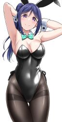 1girl animal_ears armpits arms_behind_head black_leotard black_pantyhose blue_hair bow bowtie breasts c: cleavage collar commentary covered_navel detached_collar fake_animal_ears green_bow green_bowtie hair_between_eyes highres large_breasts leotard long_hair looking_at_viewer love_live! love_live!_sunshine!! matsuura_kanan pantyhose playboy_bunny ponytail purple_eyes rabbit_ears side-tie_leotard simple_background smile solo strapless strapless_leotard white_background white_collar wrist_cuffs yopparai_oni